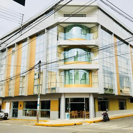 Cumbaza Hotel & Convenciones タラポト エクステリア 写真