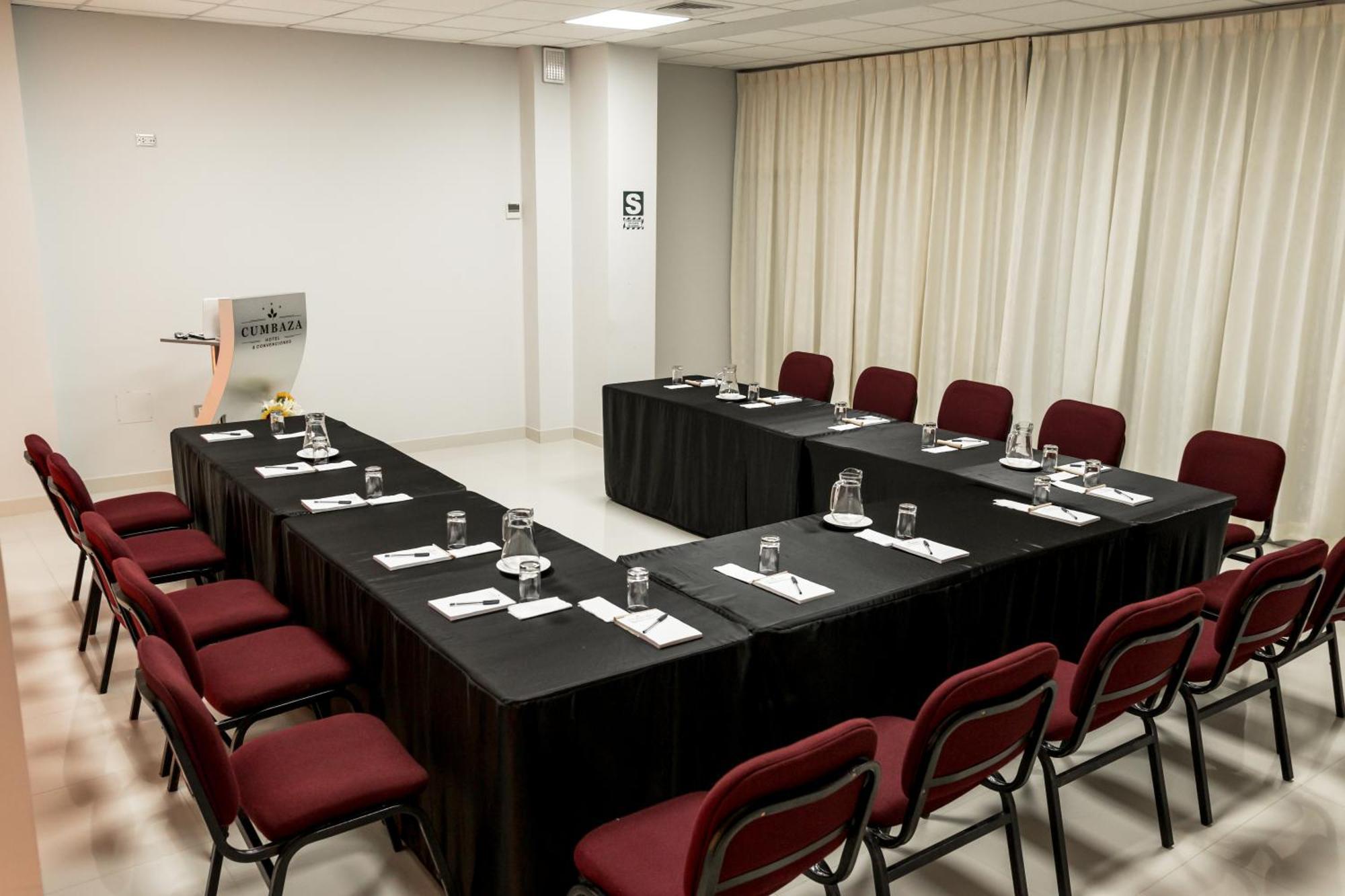 Cumbaza Hotel & Convenciones タラポト エクステリア 写真